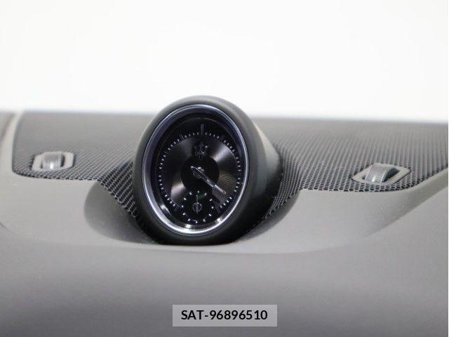 Maserati LEVANTE 2024-11 7725297-27