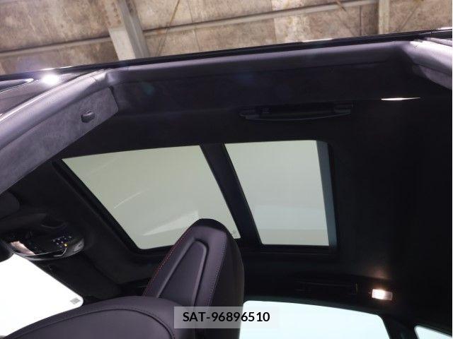 Maserati LEVANTE 2024-11 7725297-3