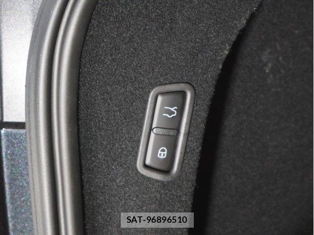 Maserati LEVANTE 2024-11 7725297-7