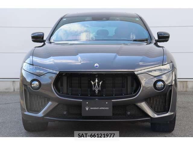 Maserati LEVANTE 2021-01 7725298-16