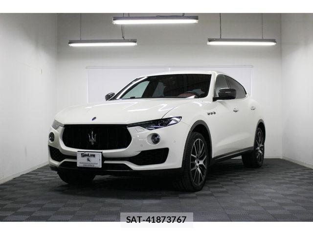 Maserati LEVANTE 2016-12 7877520-3