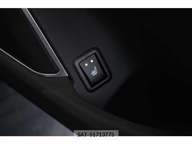 Maserati LEVANTE 2022-10 8074443-18