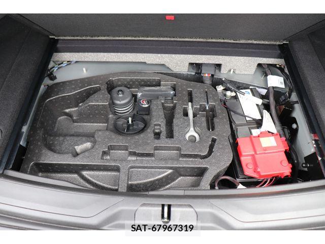 Maserati LEVANTE 2019-12 8100254-17