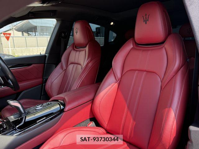 Maserati LEVANTE 2019-06 8336660-17