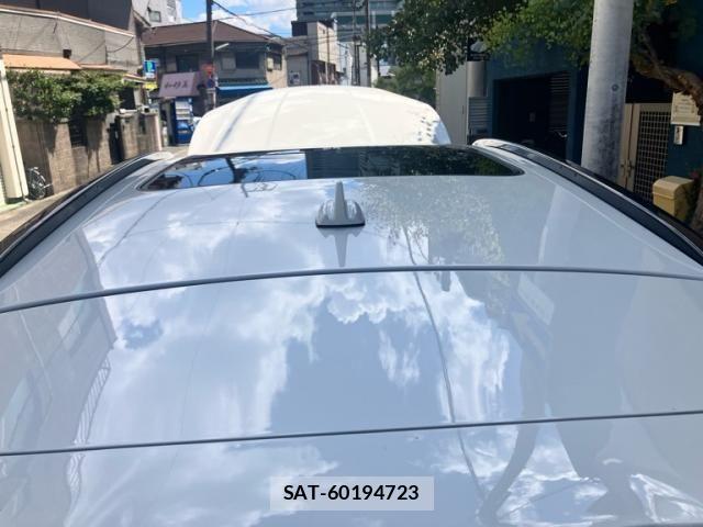Maserati LEVANTE 2017-09 8354890-8