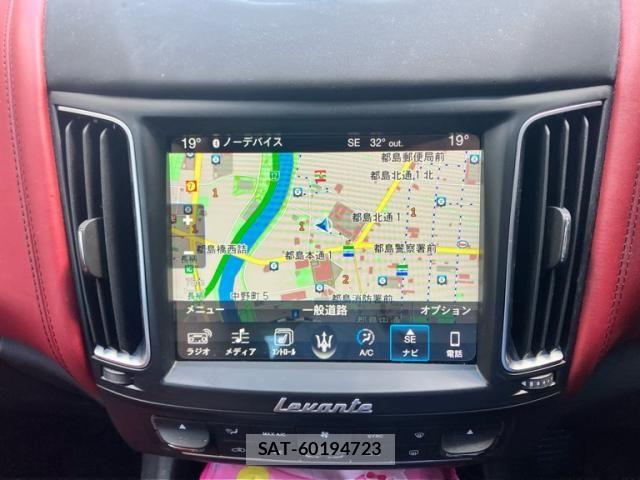 Maserati LEVANTE 2017-09 8354890-22