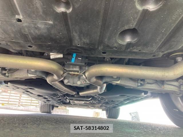 Maserati LEVANTE 2018-11 8366829-9