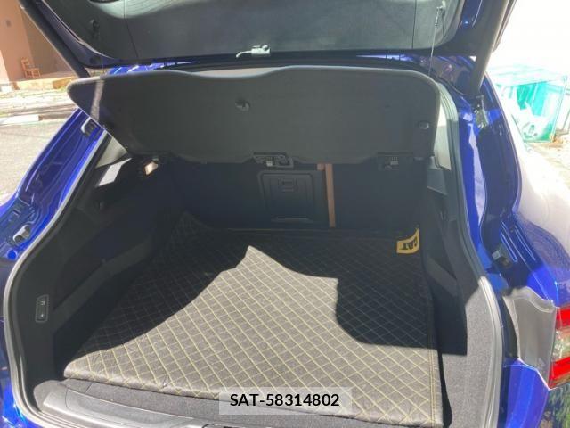 Maserati LEVANTE 2018-11 8366829-10