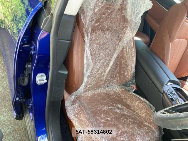 Maserati LEVANTE 2018-11 8366829-16