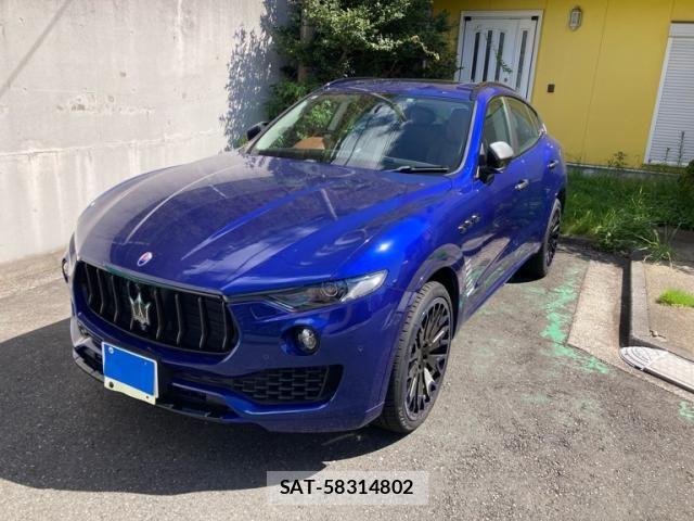 Maserati LEVANTE 2018-11 8366829-2