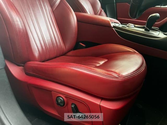 Maserati LEVANTE 2017-06 8438371-11
