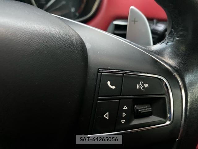 Maserati LEVANTE 2017-06 8438371-15