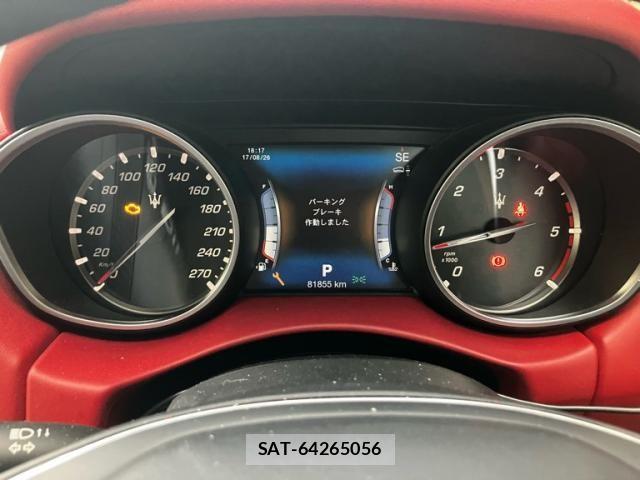Maserati LEVANTE 2017-06 8438371-17