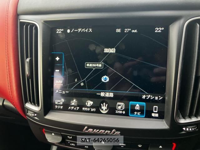 Maserati LEVANTE 2017-06 8438371-21