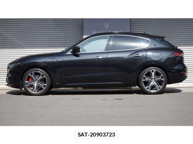 Maserati LEVANTE 2022-12 8457861-1