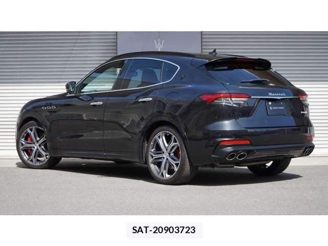 Maserati LEVANTE 2022-12 8457861-2
