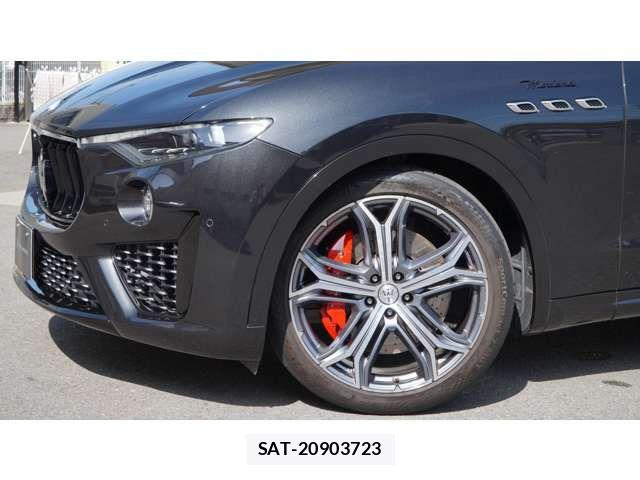 Maserati LEVANTE 2022-12 8457861-6