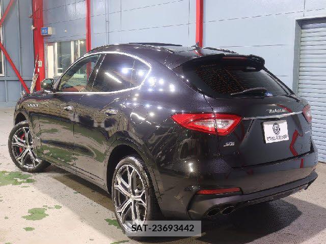 Maserati LEVANTE 2019-09 8849673-2