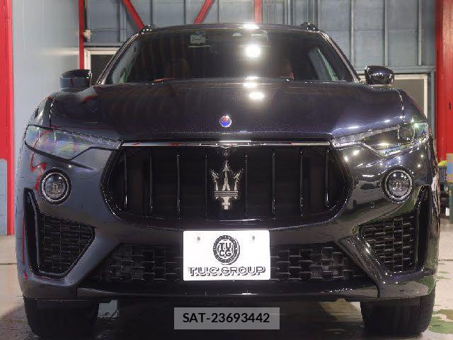 Maserati LEVANTE 2019-09 8849673-4