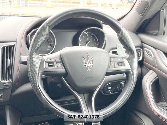 Maserati LEVANTE 2019-04 8849676-11