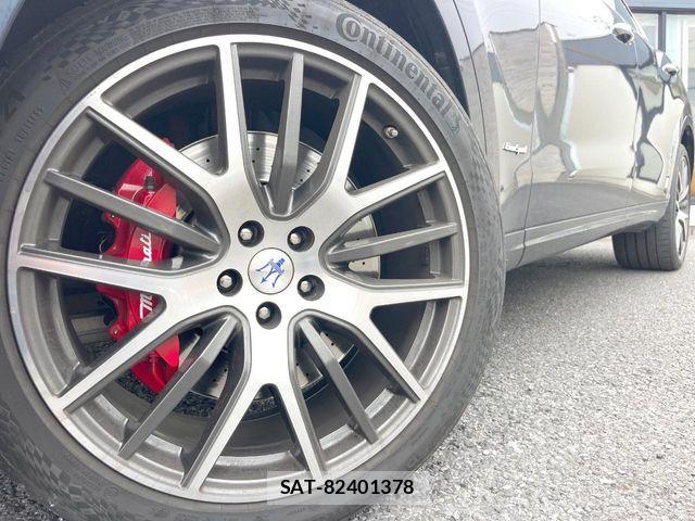 Maserati LEVANTE 2019-04 8849676-13