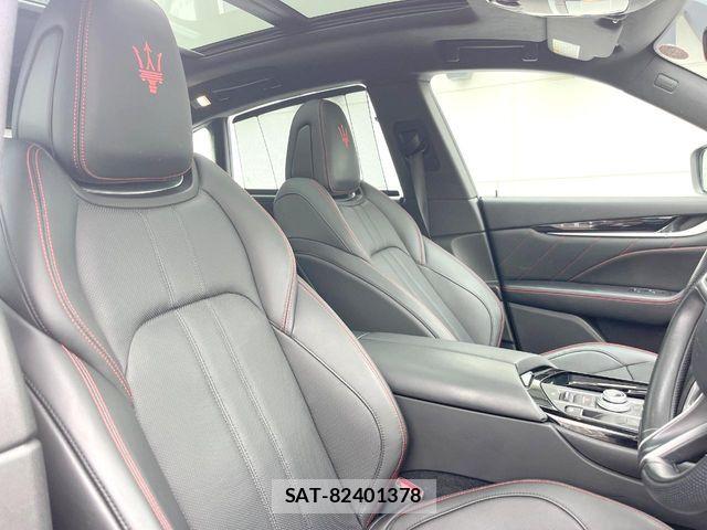 Maserati LEVANTE 2019-04 8849676-8