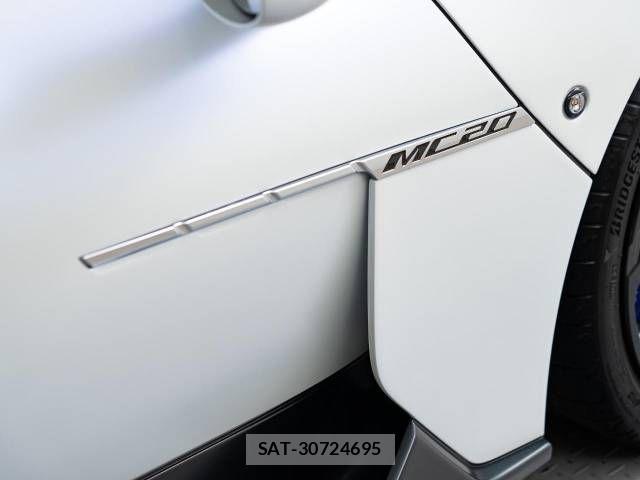 Maserati MC20 2022-10 1182372-17