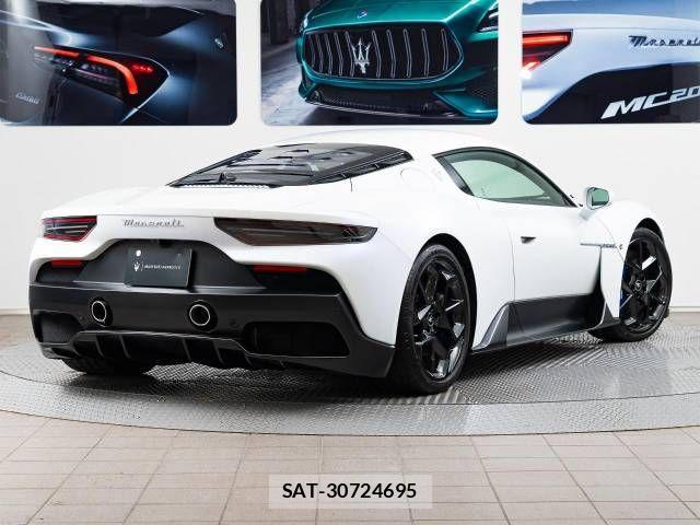 Maserati MC20 2022-10 1182372-3