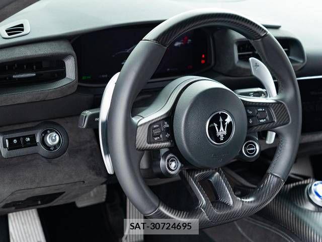 Maserati MC20 2022-10 1182372-8