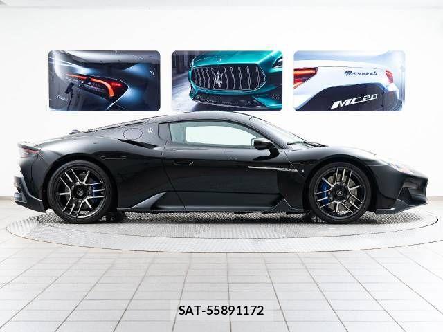 Maserati MC20 2023-02 1182375-11