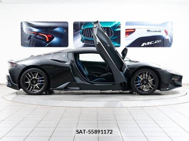 Maserati MC20 2023-02 1182375-12