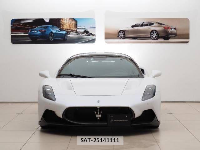 Maserati MC20 2022-04 1182367-11