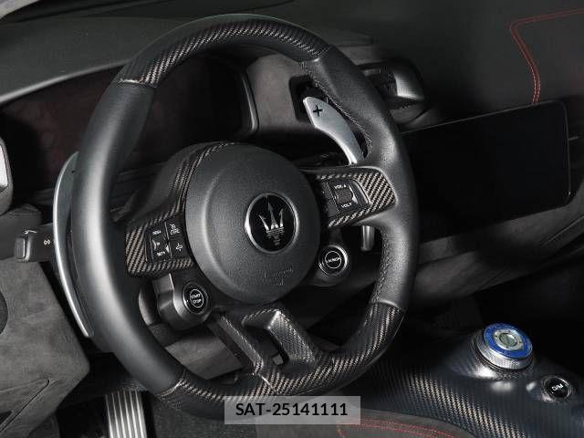 Maserati MC20 2022-04 1182367-4