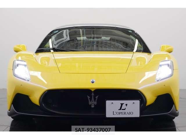 Maserati MC20 2022-03 7509100-14