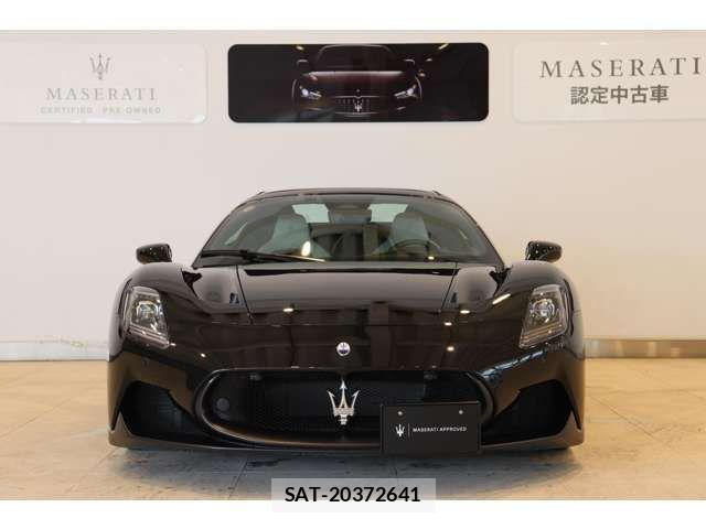 Maserati MC20 2023-08 7725299-14