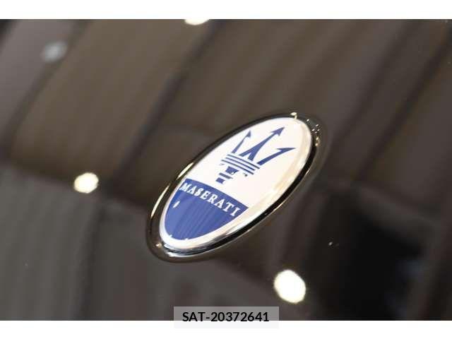 Maserati MC20 2023-08 7725299-17