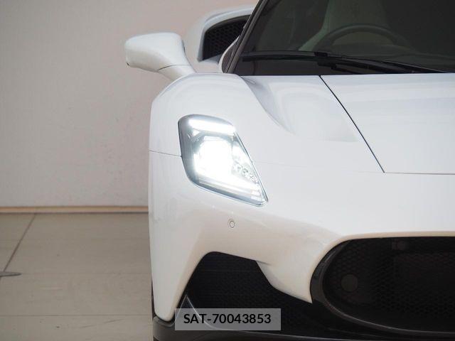 Maserati MC20 2025-03 7328179-12