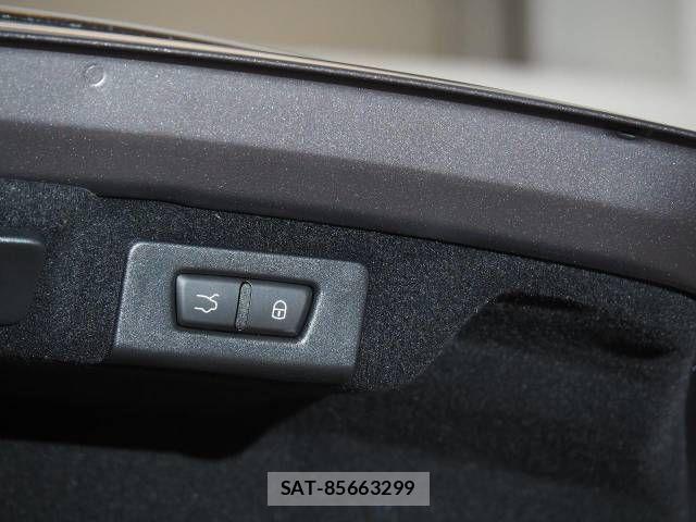 Maserati QUATTROPORTE 2022-12 1182379-14