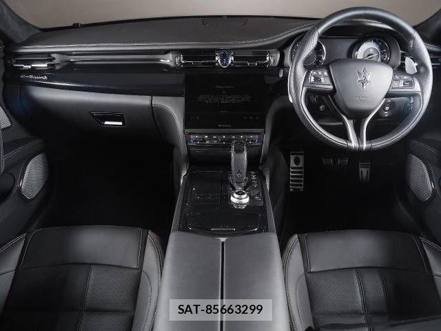 Maserati QUATTROPORTE 2022-12 1182379-4