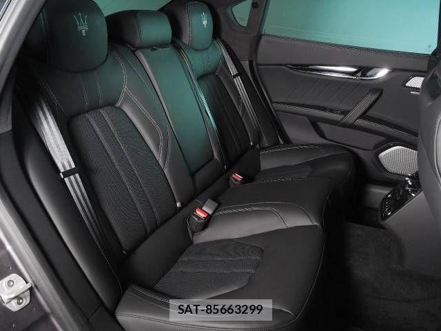 Maserati QUATTROPORTE 2022-12 1182379-7