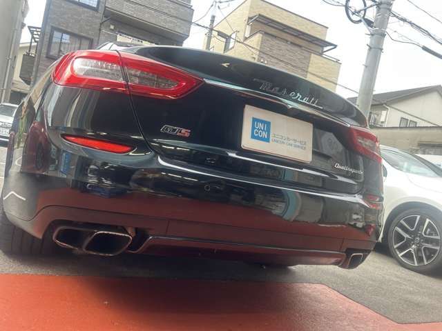 Maserati QUATTROPORTE 2014-11 1546657-12