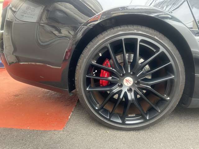 Maserati QUATTROPORTE 2014-11 1546657-5
