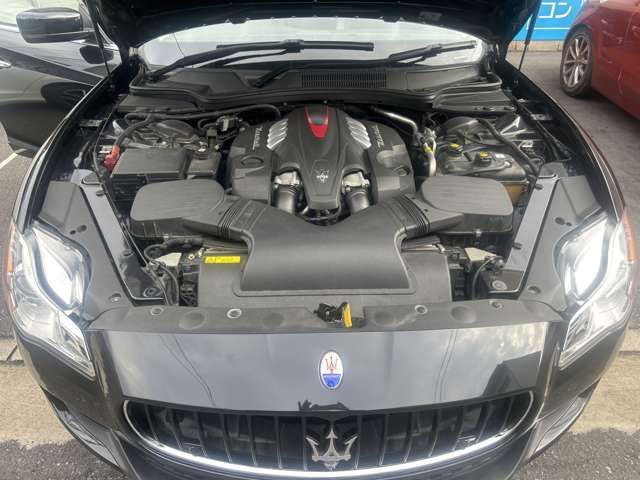 Maserati QUATTROPORTE 2014-11 1546657-8