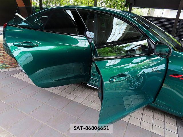 Maserati QUATTROPORTE 2023-06 6499800-14