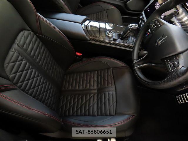Maserati QUATTROPORTE 2023-06 6499800-18