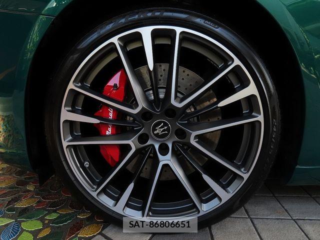 Maserati QUATTROPORTE 2023-06 6499800-28