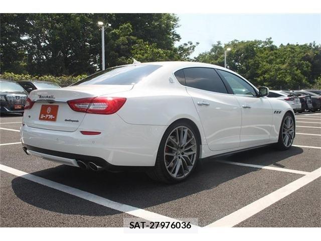 Maserati QUATTROPORTE 2014-12 6907978-10