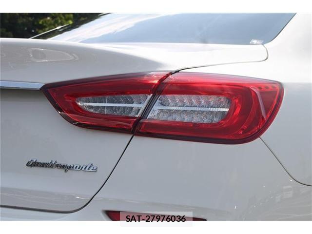 Maserati QUATTROPORTE 2014-12 6907978-12