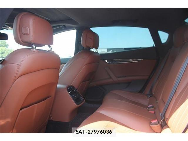 Maserati QUATTROPORTE 2014-12 6907978-29