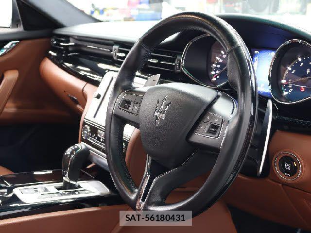 Maserati QUATTROPORTE 2016-06 7059367-26